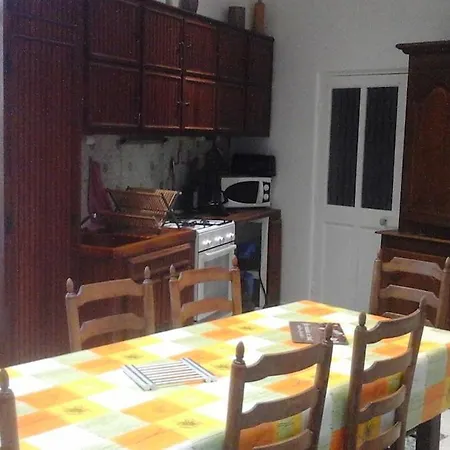 La Fermette D'etinehem Ferienhaus *